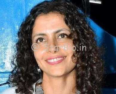 Nitya Mehra Height, Weight, Age, Biography, Wiki, Husband, Family