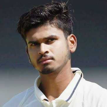 Shreyas Iyer Height, Weight, Age, Wiki, Biography, Girlfriend, Family 3 Shreyas Iyer Height, Weight, Age, Wiki, Biography, Girlfriend, Family