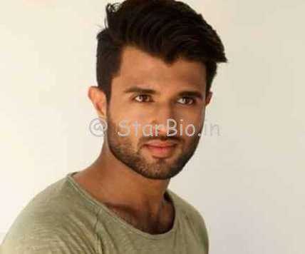 Vijay Devarakonda Height, Weight, Age, Wiki, Biography, Wife, Family