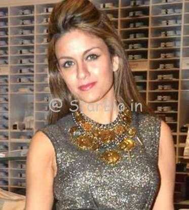 Natasha Poonawalla Height, Age, Wiki, Husband, Family