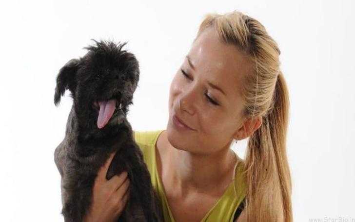 Mika Boorem Net Worth, Movies, Salary, Dating History, Age, Height, Wiki-Bio