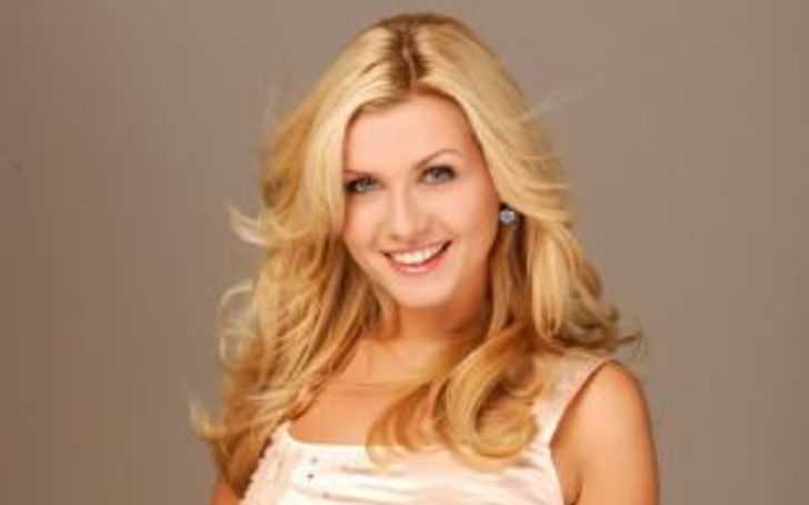 Jessica Boehrs, Married, Husband, Divorce, Children, Net Worth, Salary, Age, Height, Wiki-Bio