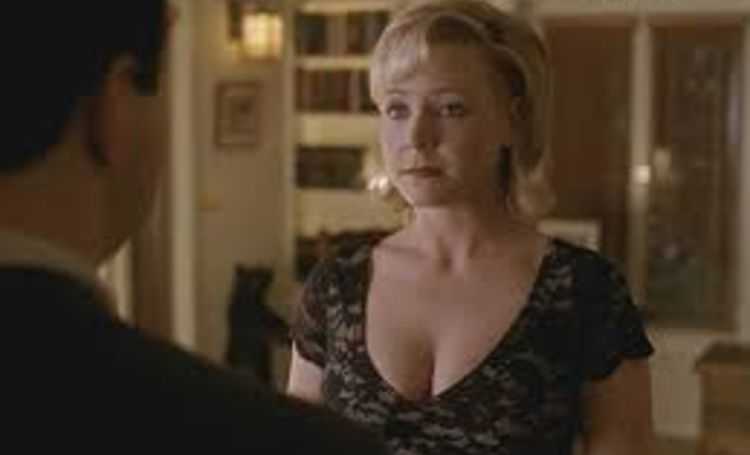 Karri Turner is a former actress who has amassed around $500 thousands worth.