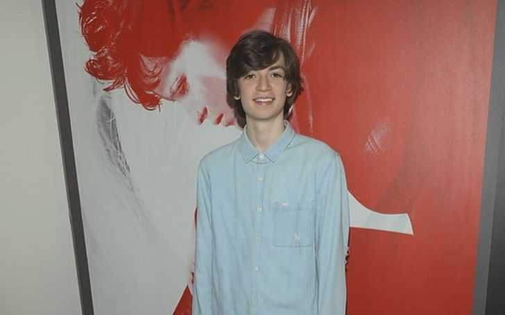 Nicky Torchia has a net worth of $100,000