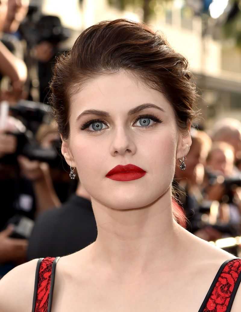 Alexandra Daddario