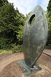 100px Barbara Hepworth Single Form Battersea