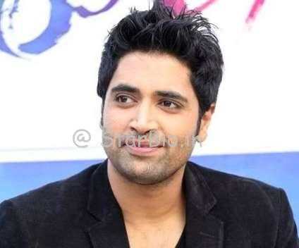 Adivi Sesh Height, Weight, Age, Wiki, Biography, Girlfriend, Family