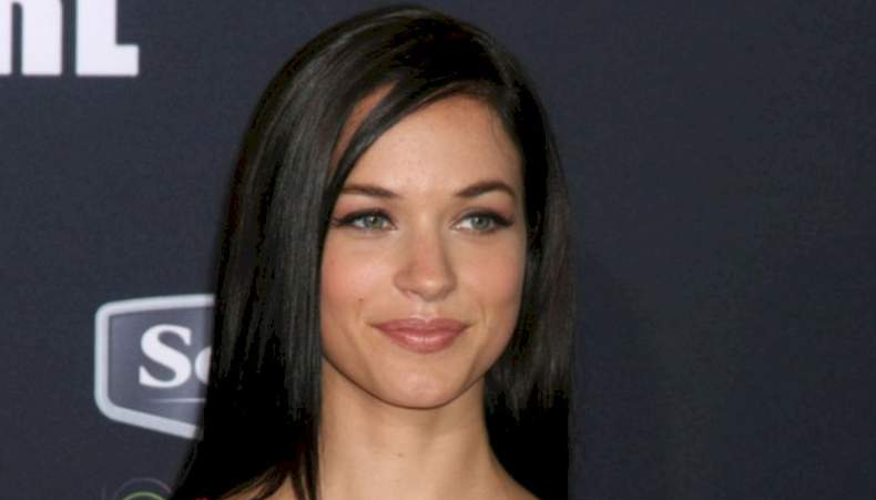 Alexis Knapp