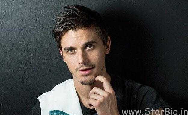 Antoni Porowski Photo