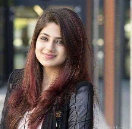 Anushka Malhotra Height Weight Age Wiki Biography Boyfriend & Family