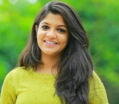 Aparna Balamurali Height, Age, Biography, Wiki, Boyfriend, Family