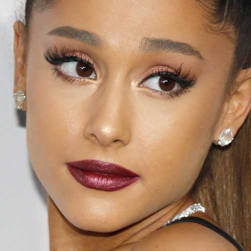 Actress Age, Height, Size, Net Worth, Biography