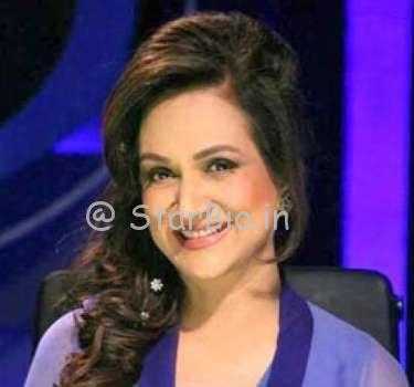 Bushra Ansari Height, Weight, Age, Wiki, Biography, Husband, Family