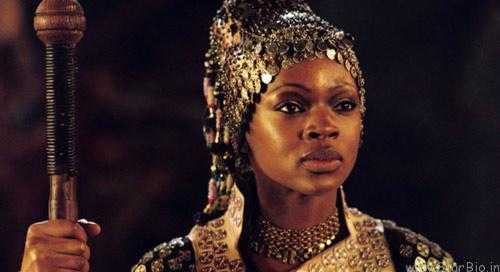 Caroline Chikezie Photo