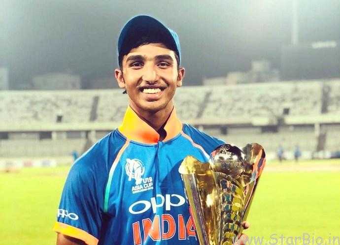 devdutt padikkal age wiki bio and parents