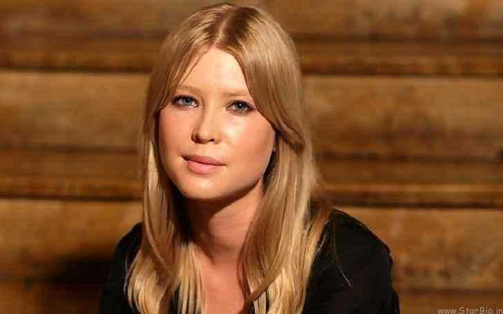 Emma Booth Actress Bio Net Worth Height Age Husband Children