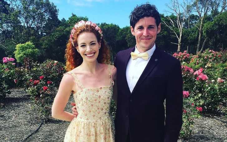 Lachlan Gillespie was the former husband of Emma Watkins.
