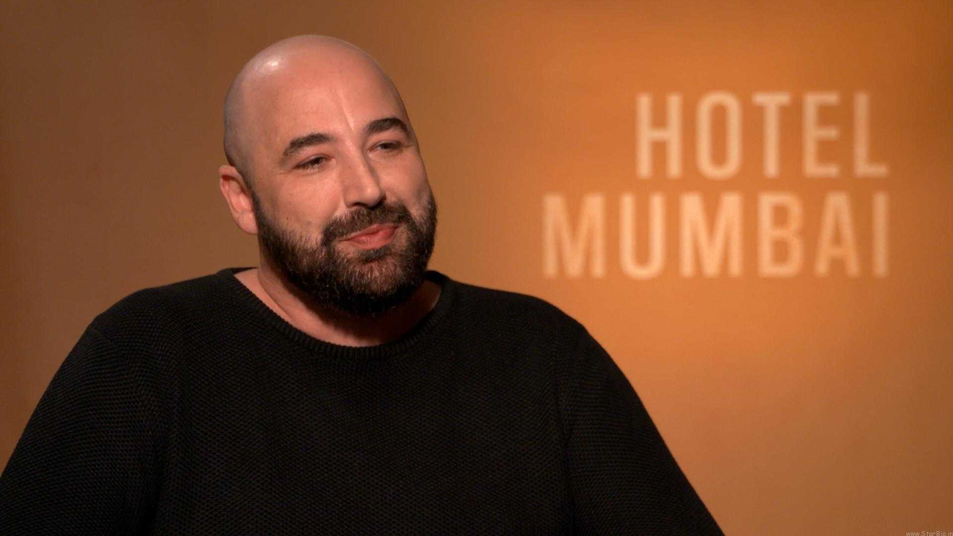 hotel mumbai anthony maras interview