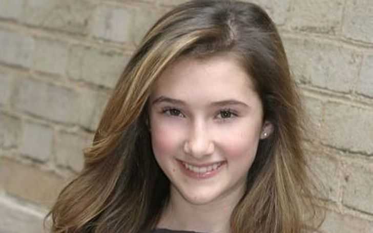 Actress, Julianna Rose Mauriello possesses a net worth of $2 million.
