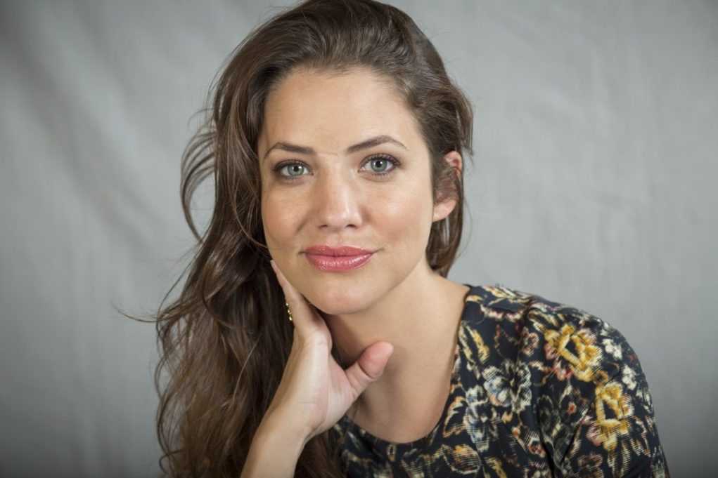 julie e1521294428173