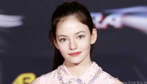 Mackenzie Christine Foy photo
