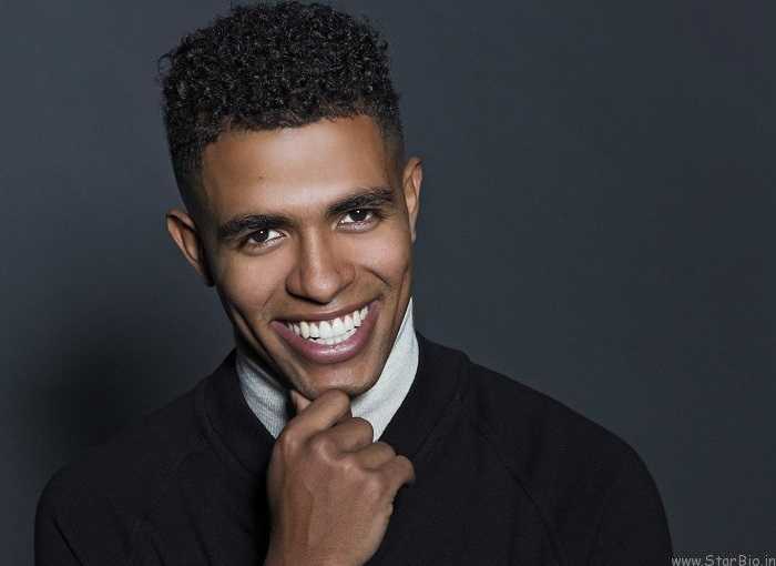 Mandela van Peebles2 Dexter Brown 1