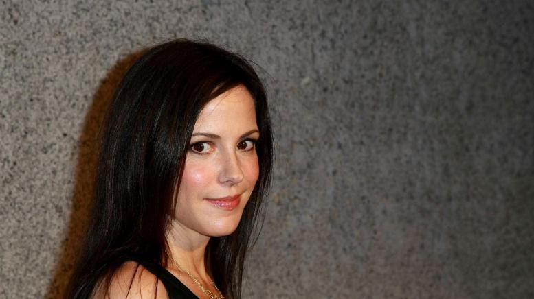 Mary-Louise Parker