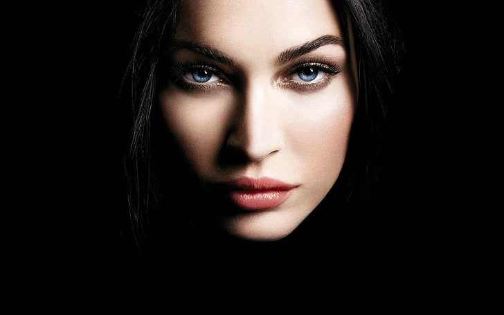 Actress Age, Height, Size, Net Worth, Biography