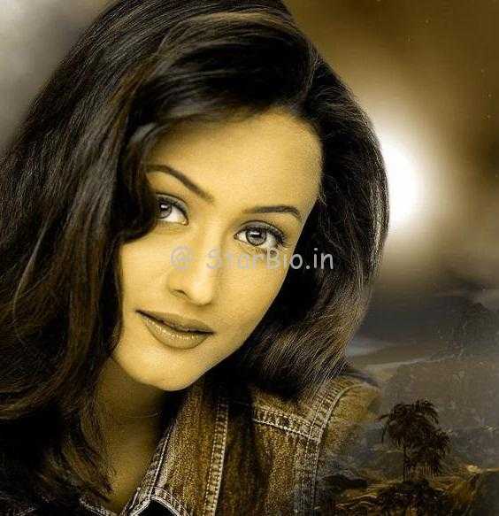 1524466865 Namrata Shirodkar 2