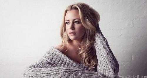 Rachael Carpani Photo