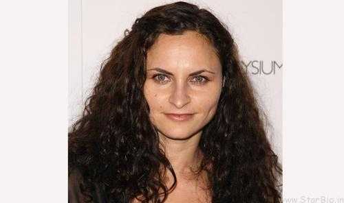 Rain Phoenix photo
