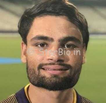 Rinku Singh Height, Weight, Age, Wiki, Biography, Girlfriend, Family