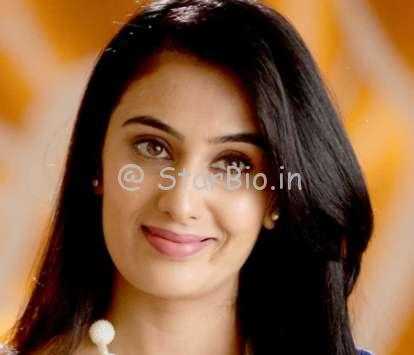 Sai Lokur Height, Weight, Age, Wiki, Biography, Boyfriend, Family