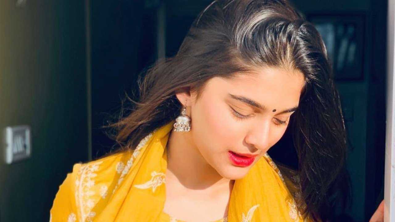 Saiee Manjrekar