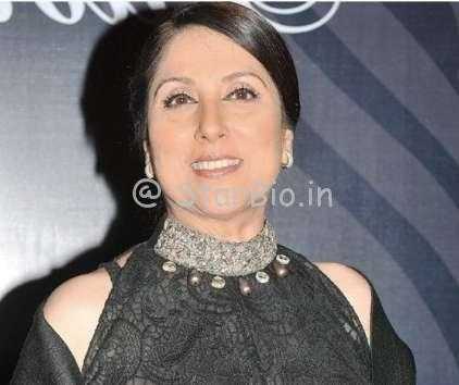 Samina Peerzada Height, Weight, Age, Biography, Wiki, Husband, Family 2 Samina Peerzada Height, Weight, Age, Biography, Wiki, Husband, Family