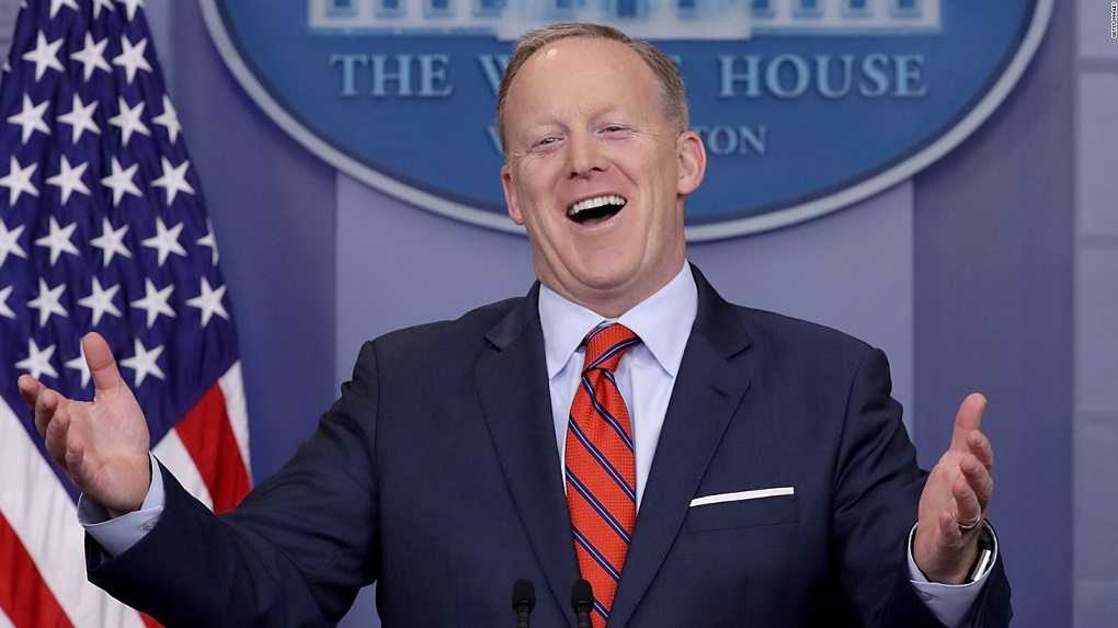 Sean Spicer Wiki Bio Wife Children Height Family Salary Net Worth
