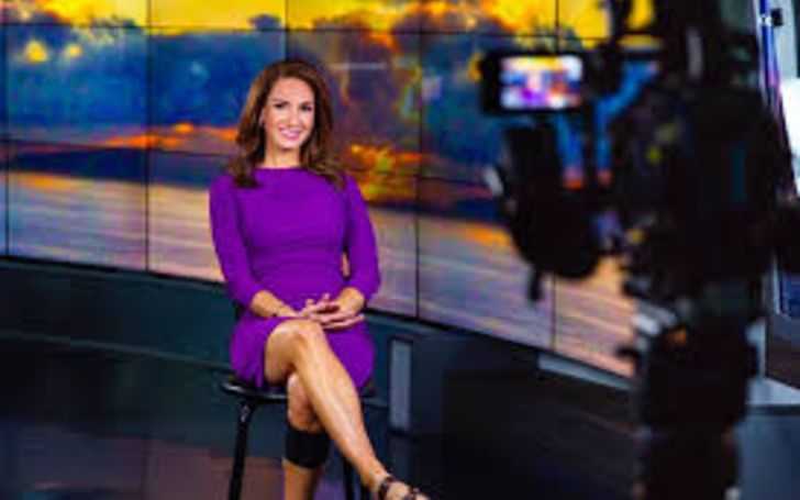 Shiri Spear is married to her lover Matt and has two children, both daughters