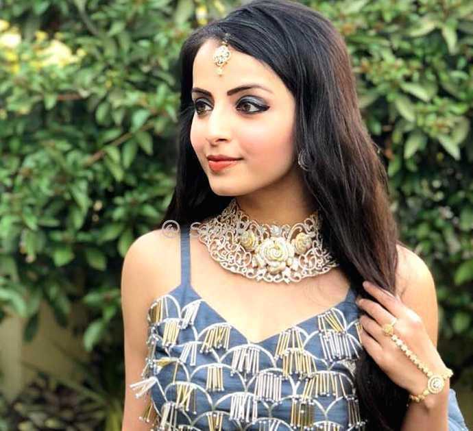 Shrenu Parikh Age Wiki Bio Boyfriend Shrenu Parikh
