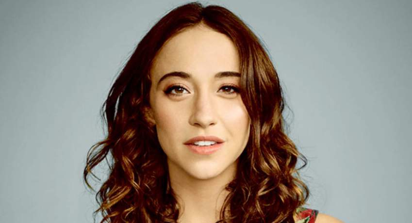 Stella Maeve