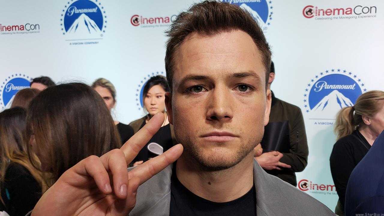 taron egerton rocketman interview social